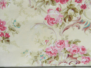 Floral Cream Rose Hill  Lane By Robyn Pandolph #1861