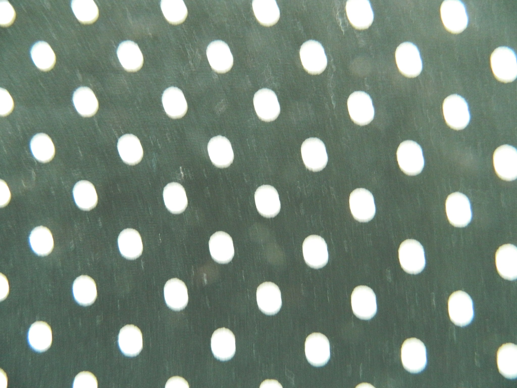 Spots & Dots   Black & White  88190 7-13